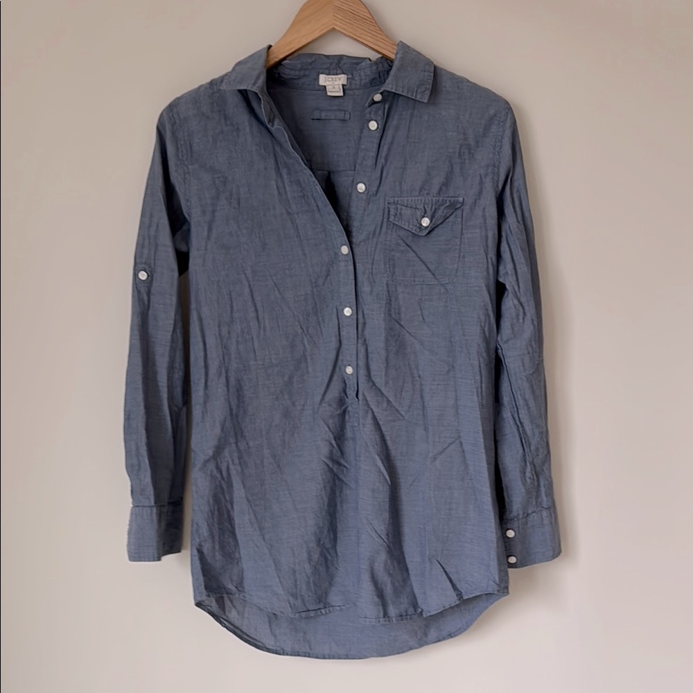 🟢 5/$25 J. Crew | 100% Cotton Chambray Roll-Sleeve Shirt | Size S